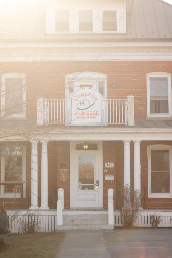 Auberge De Jeunesse Magog-Orford Hostel Exterior photo